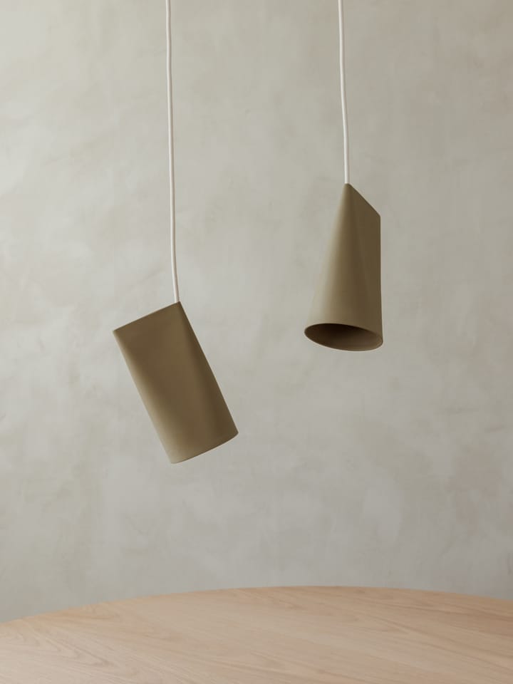 Taklampa keramik 11,2x22 cm, Olive MOEBE