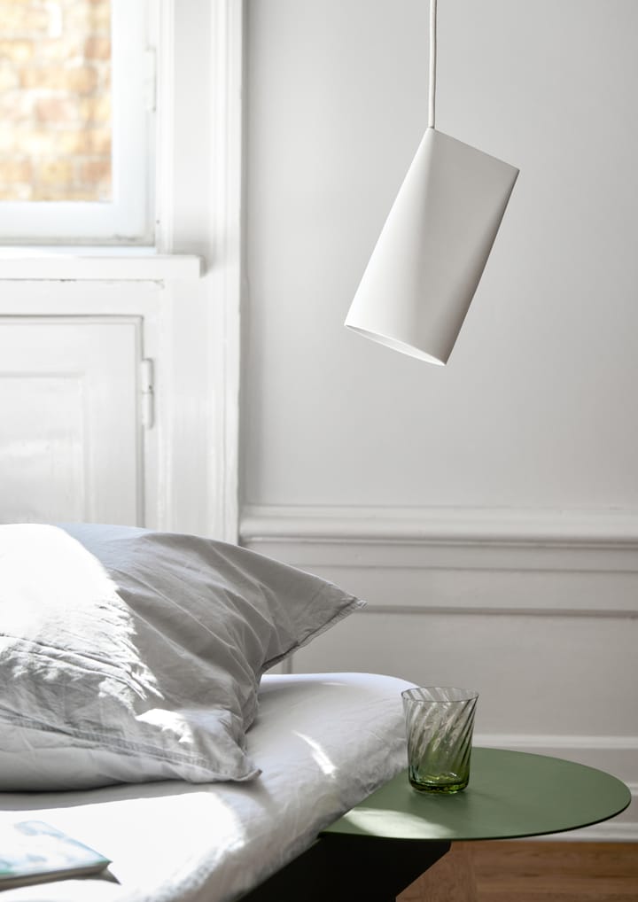Utdragbar säng 90-180 cm med 2 st sängbord - Pine Green - MOEBE