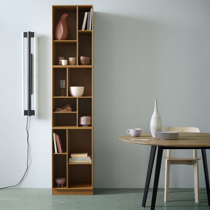 Loom bokhylla, nordic 09, incl. 3 cm sockel Montana