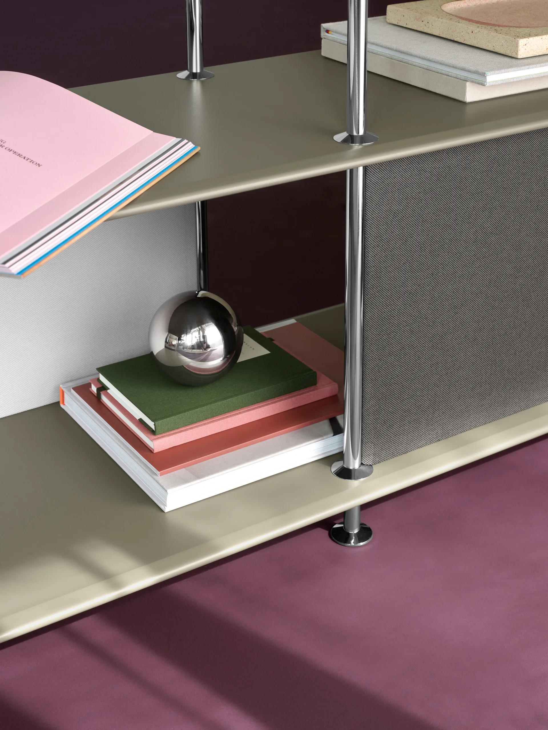 Montana Free 555000 hylla, 144 Fennel structured-chrome Montana