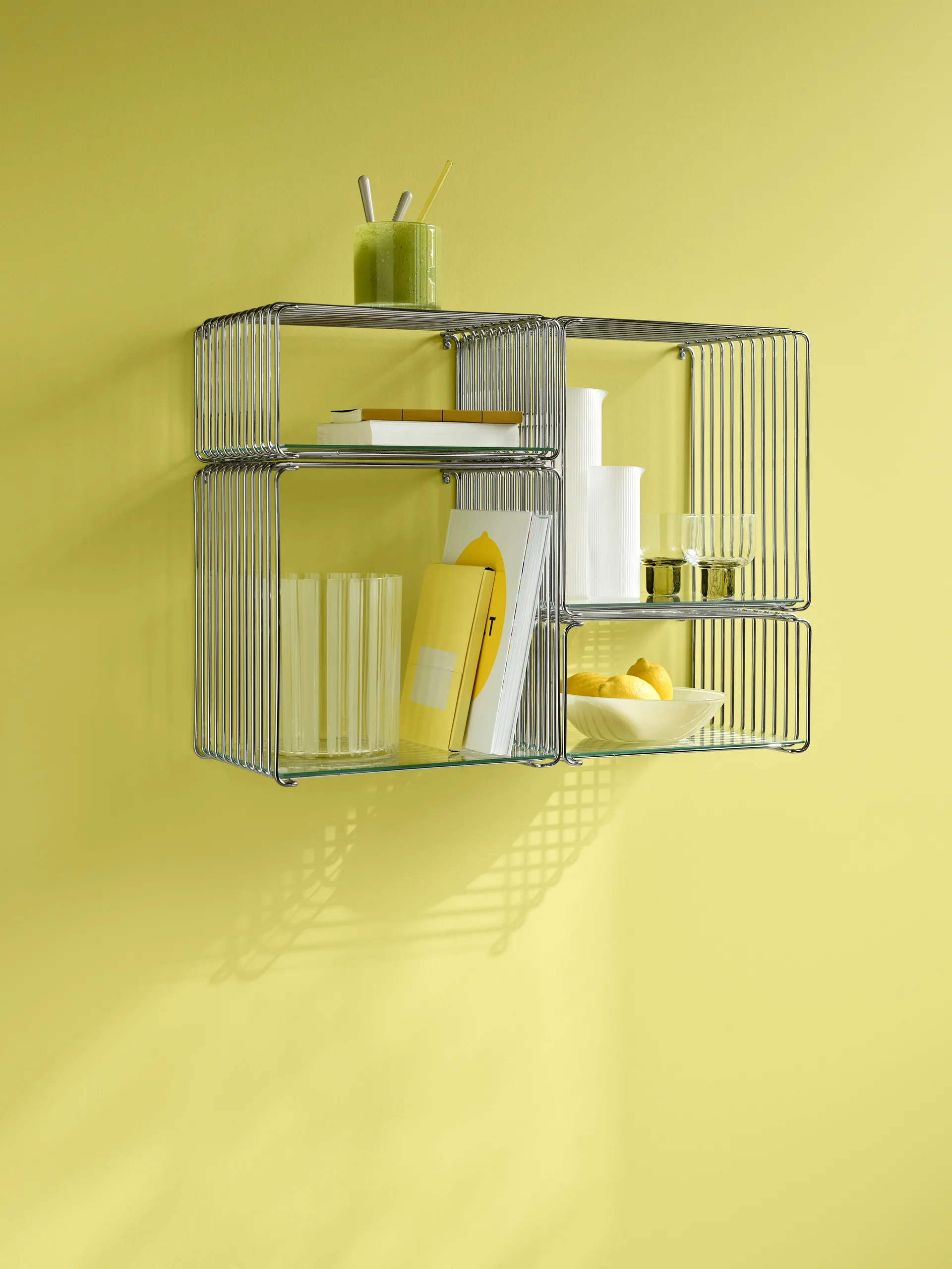 Panton Wire Half Height hylla 34,8x17,2x25,7 cm, Chrome Montana