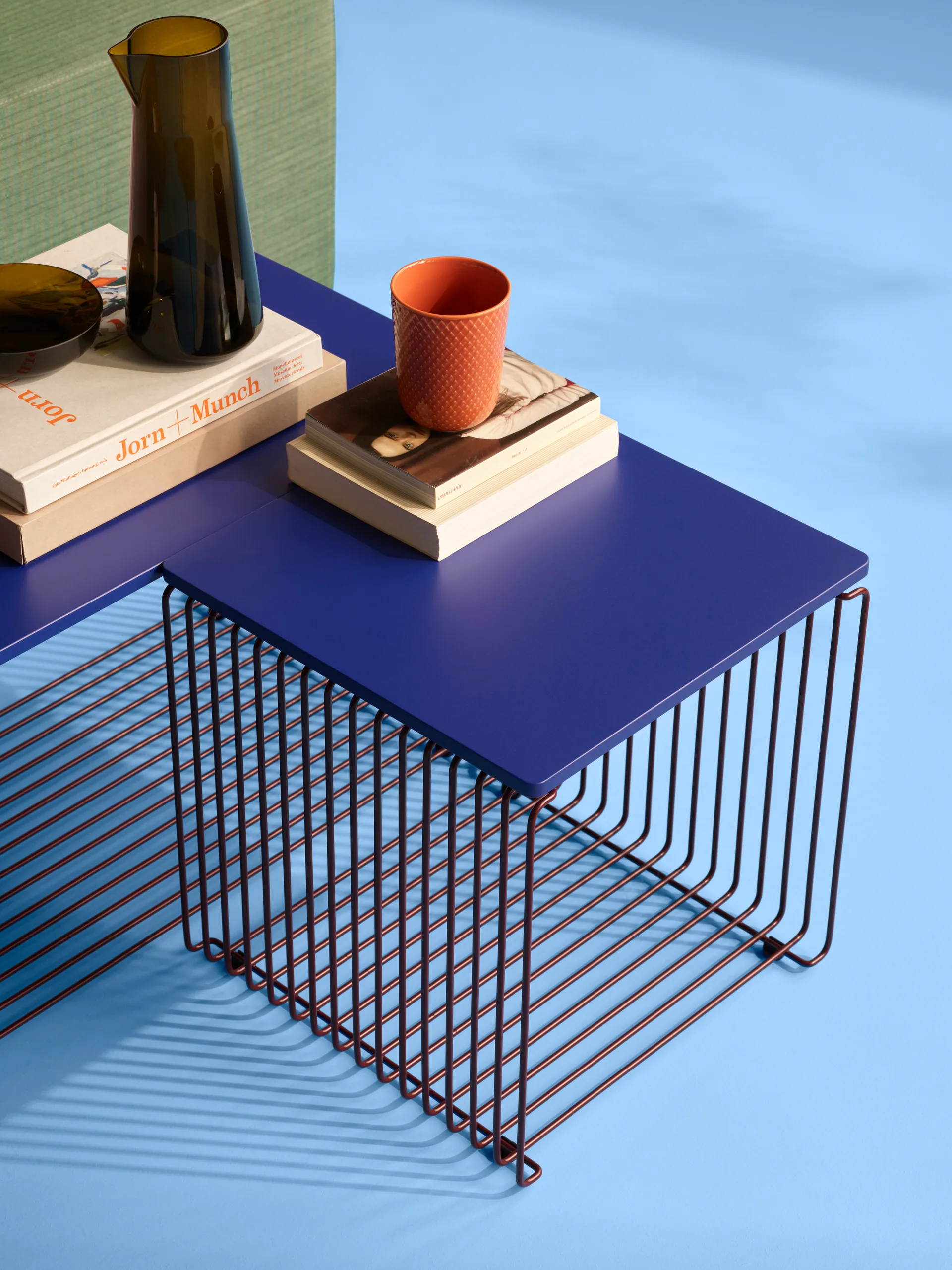 Panton Wire Single hylla 34,8x34,8x34,8 cm, Black red Montana