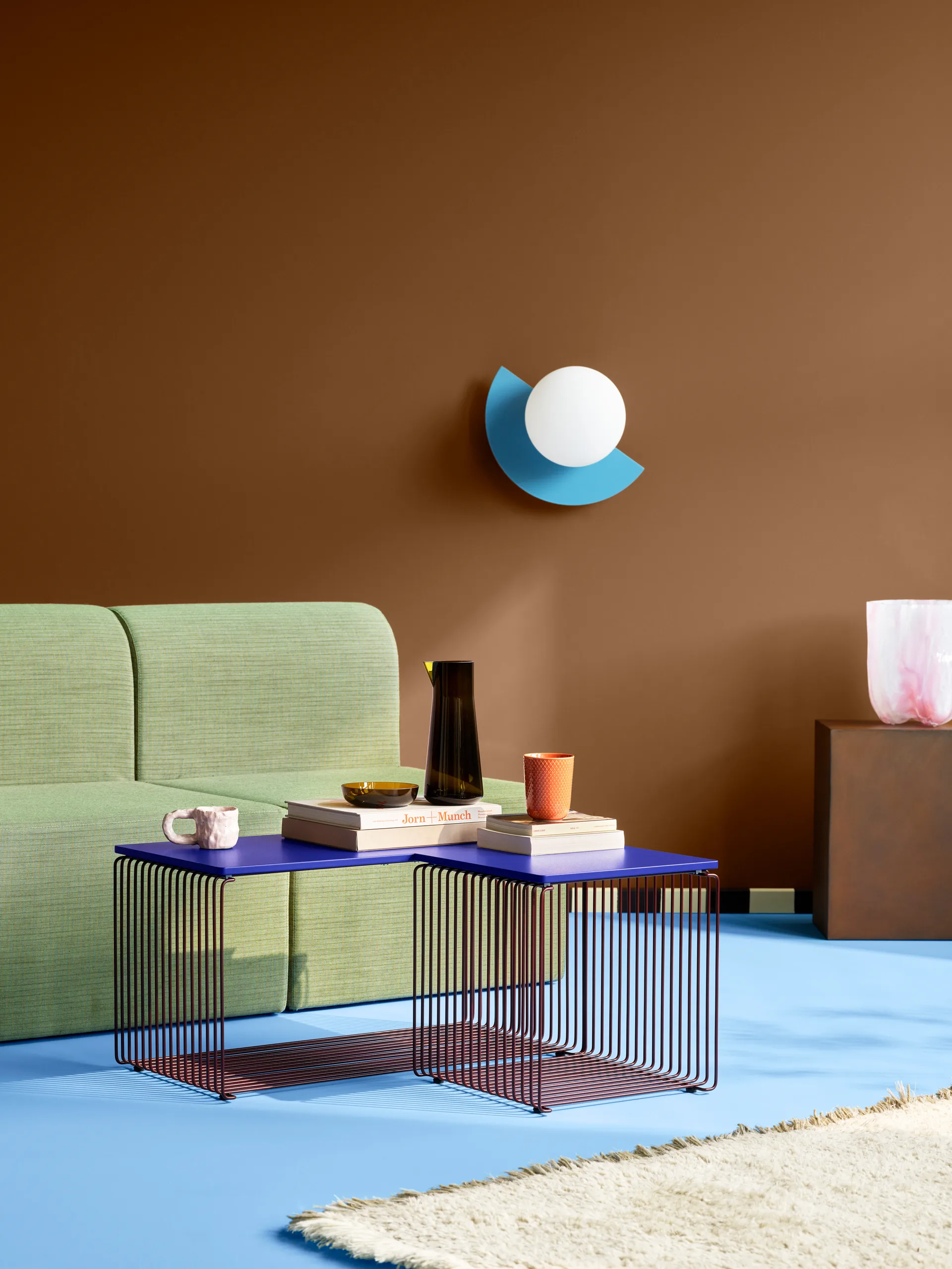 Panton Wire Single hylla 34,8x34,8x34,8 cm, Black red Montana