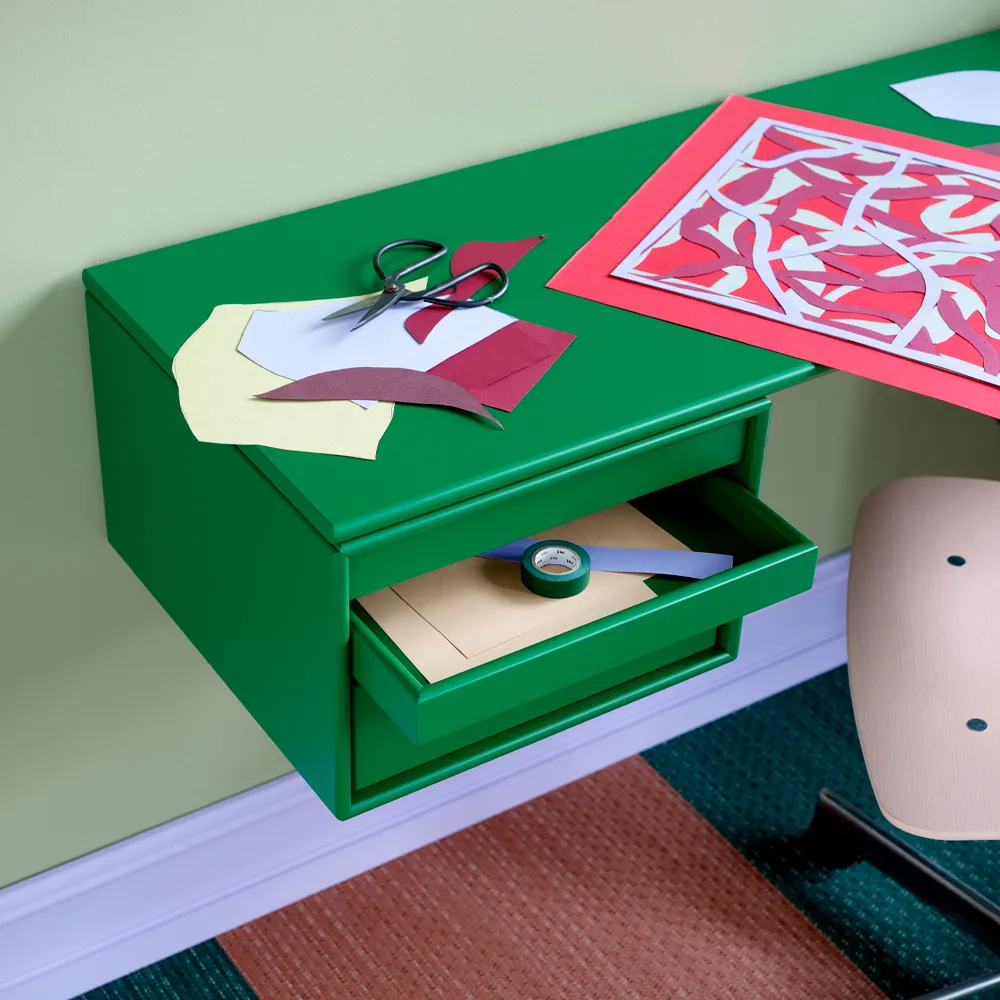 Workshop skrivbord, pine 136 Montana