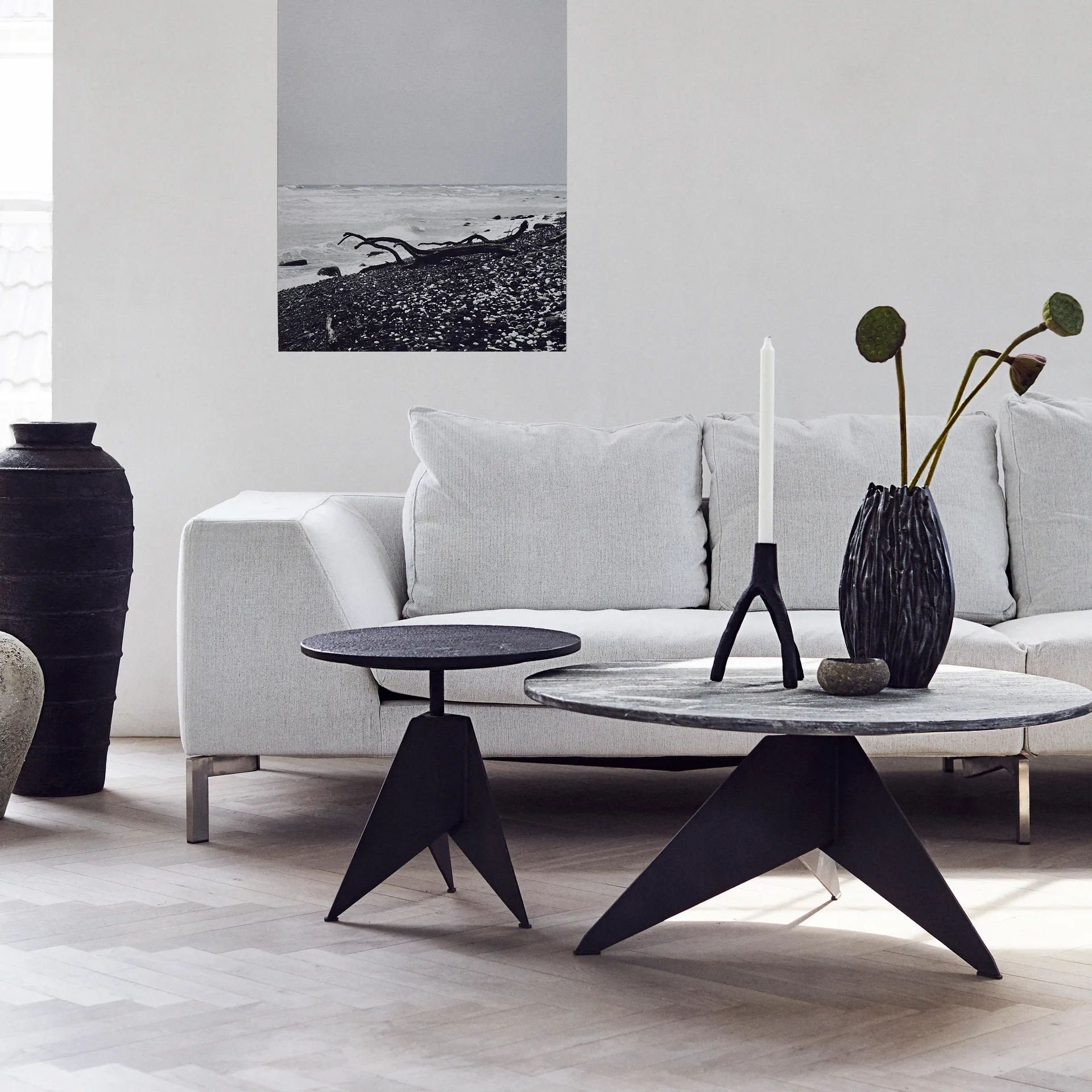 Aion ljusstake XL 22 cm, Svart MUUBS