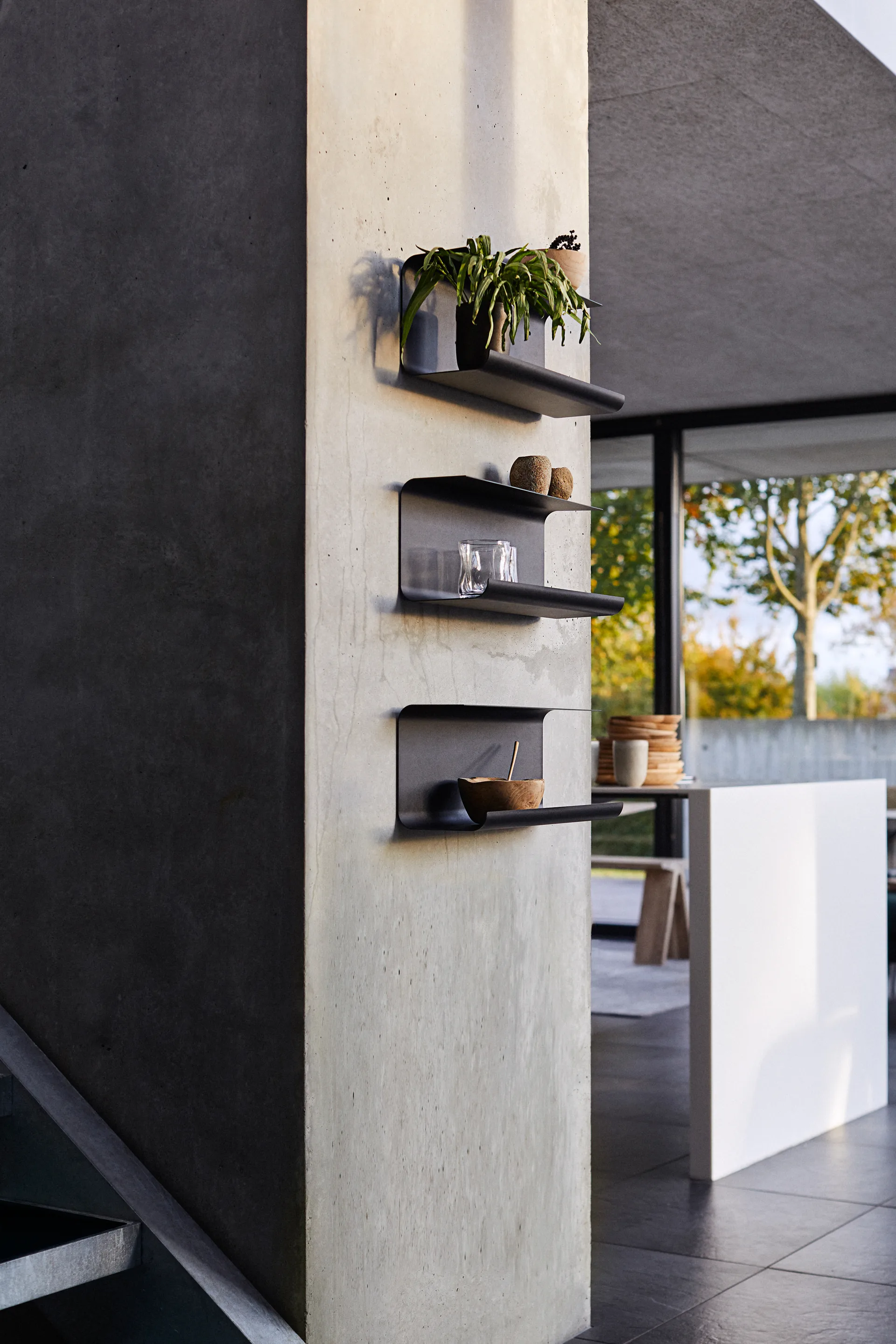 Dublin hylla 45 cm, Svart MUUBS