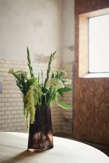 Ripe vas - Smoked brown, 26 cm - MUUBS