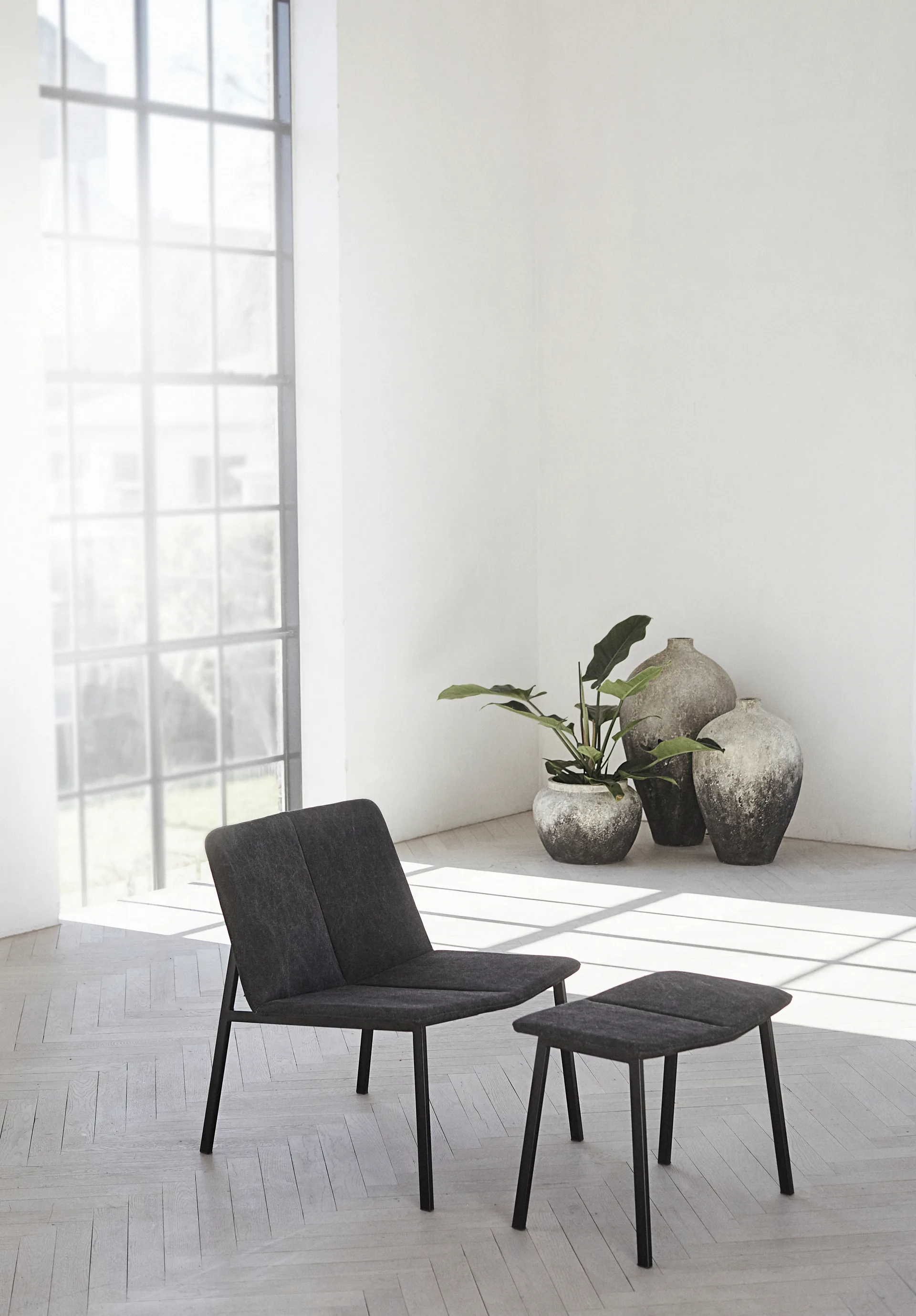 Story vas 30 cm, Grey MUUBS