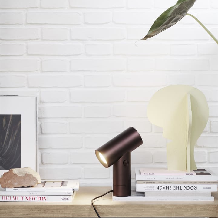Beam bordslampa, brun Muuto