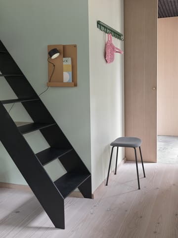 Coil klädhängare 100 cm - Dark green - Muuto