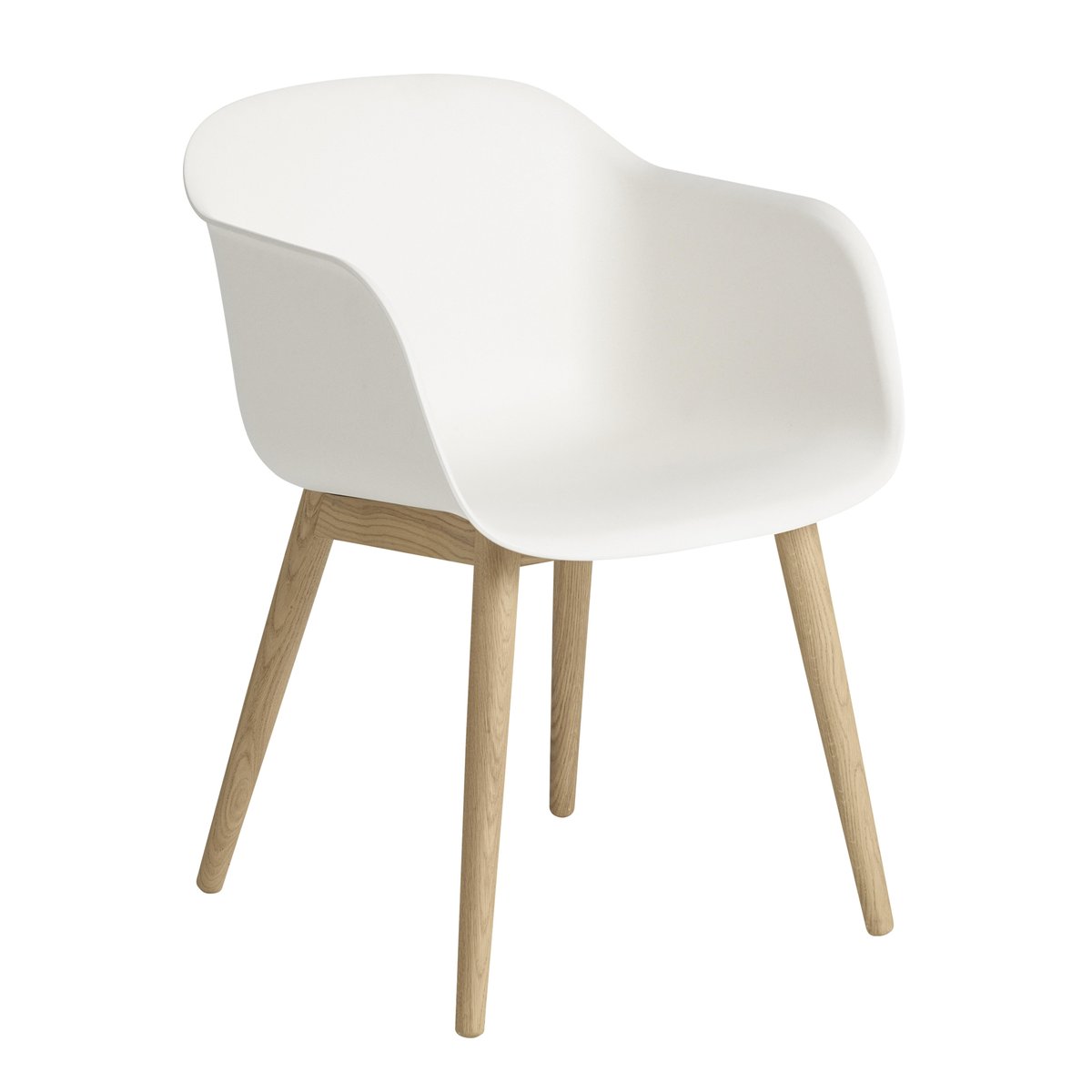 Muuto Fiber Armchair med träben Natural white-Oak | Skandinavisk Design | Stolar | Vit