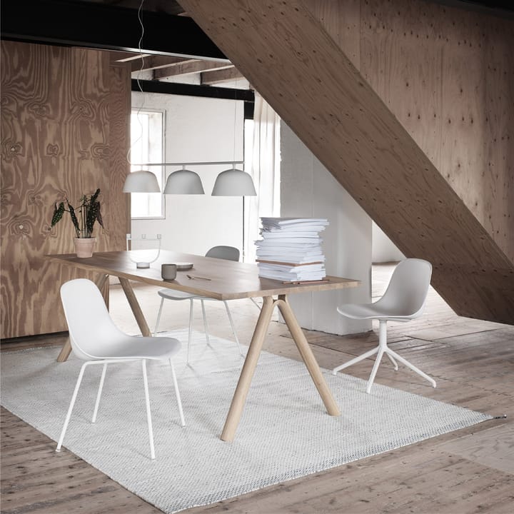 Fiber sidostol, Natural white-White (plastic) Muuto