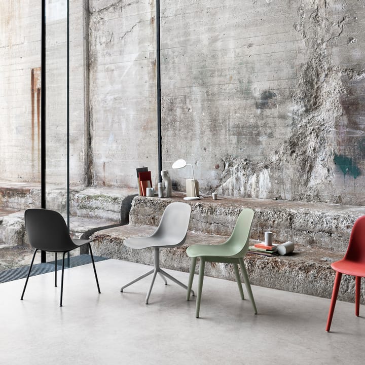 Fiber stol stålmedar plastsits, Black-Anthracite black Muuto