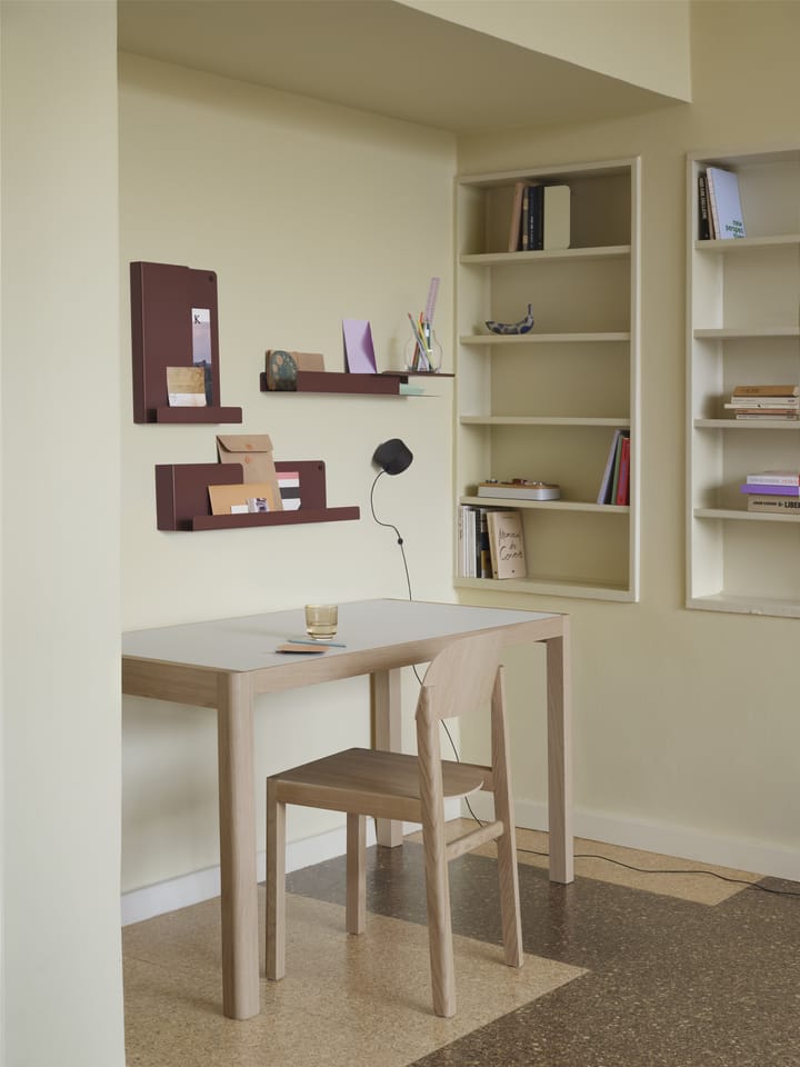 Folded platform hylla 62x5,4 cm, Deep Red Muuto
