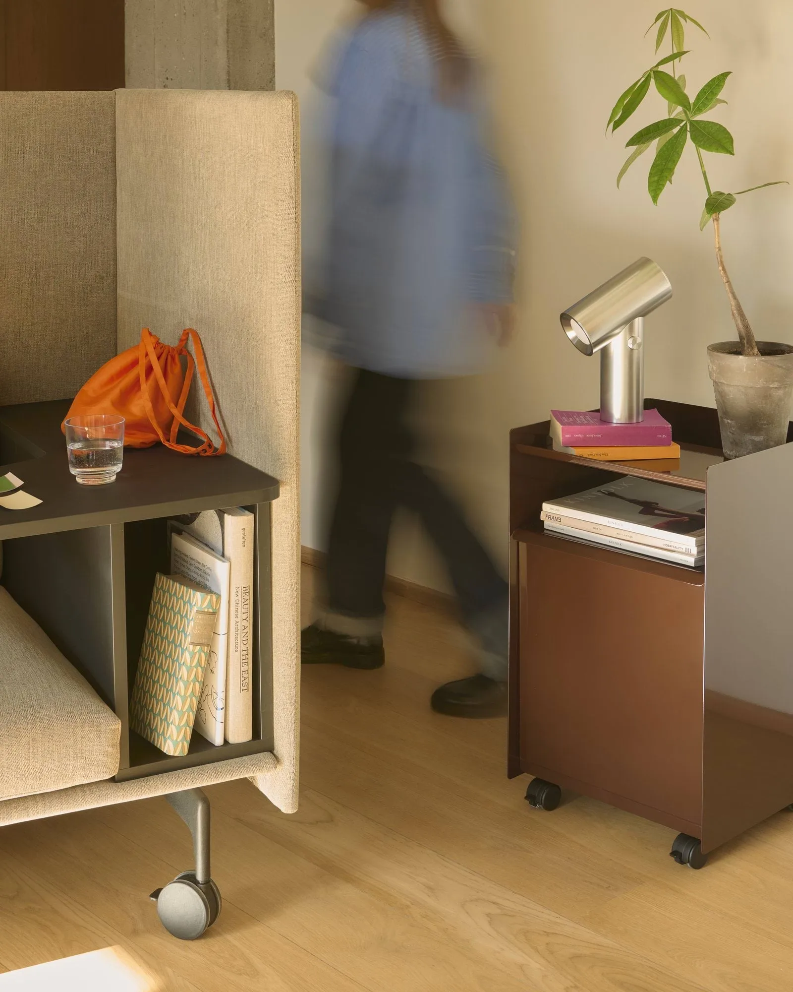 Folded Trolley rullvagn öppen, Black, 37,4x38,7x37,2 cm Muuto