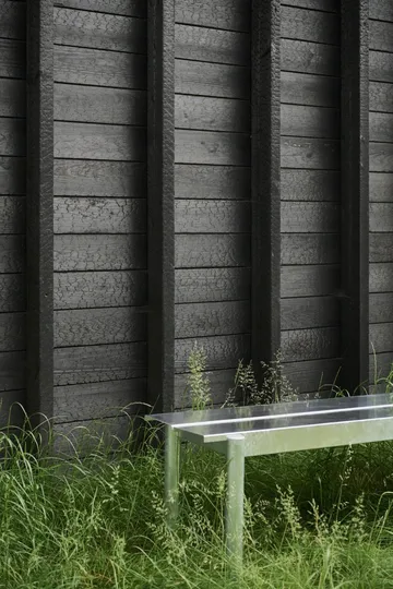 Linear steel bench bänk 110x34 cm - Warm galvanized steel - Muuto