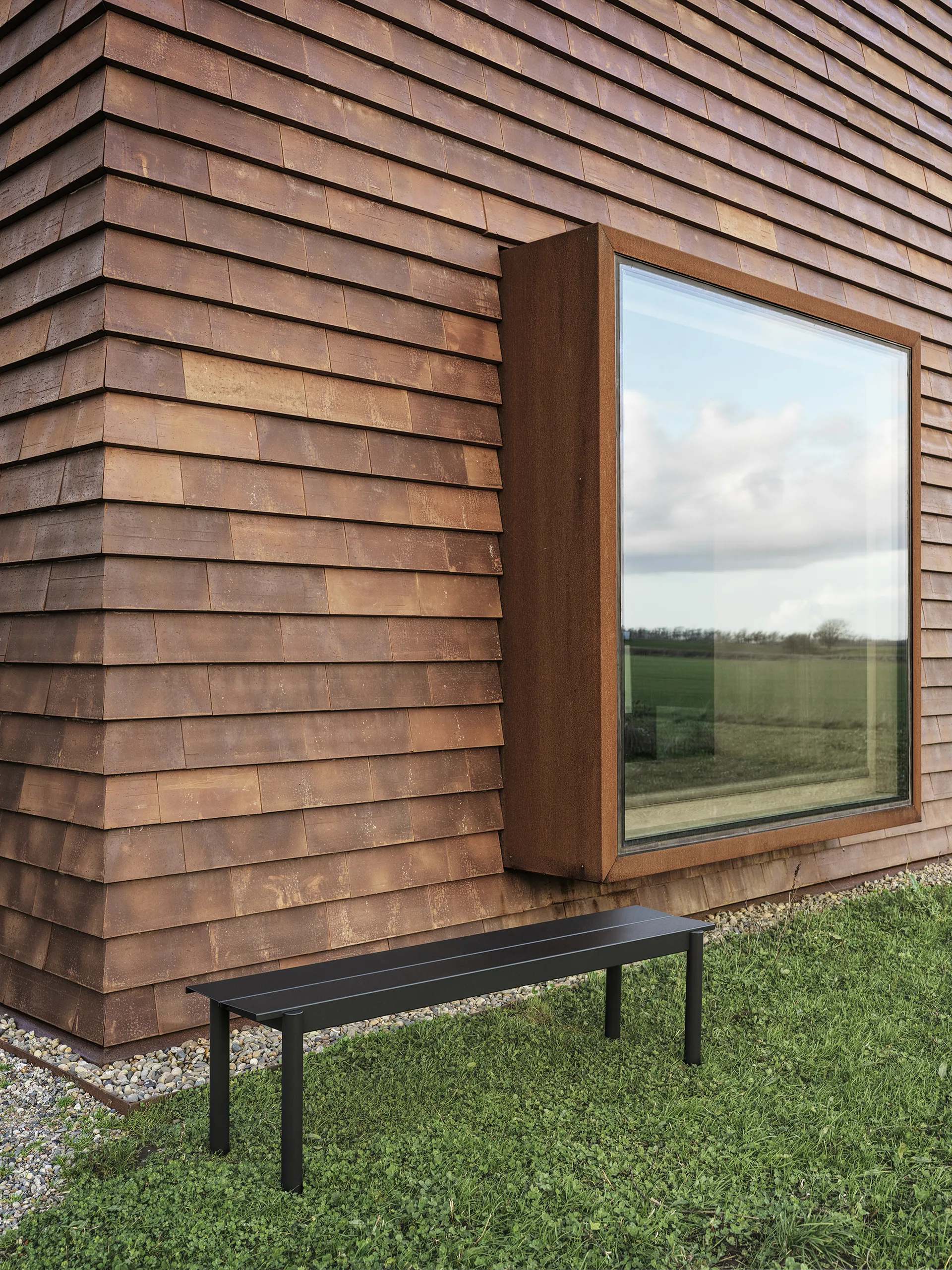 Linear steel bench bänk 170x34 cm, Black Muuto