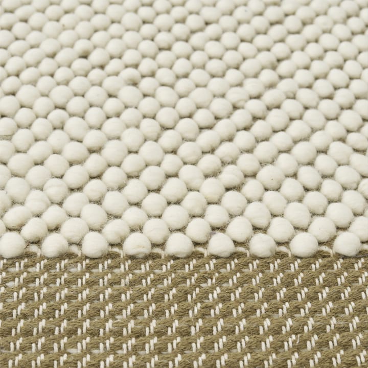 Pebble matta 200x300 cm, Brown green Muuto