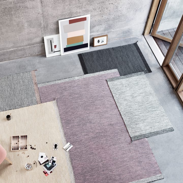 Ply ullmatta 270x360 cm, Black/white Muuto