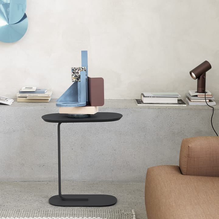 Relate sidobord 73,5 cm, Off white Muuto