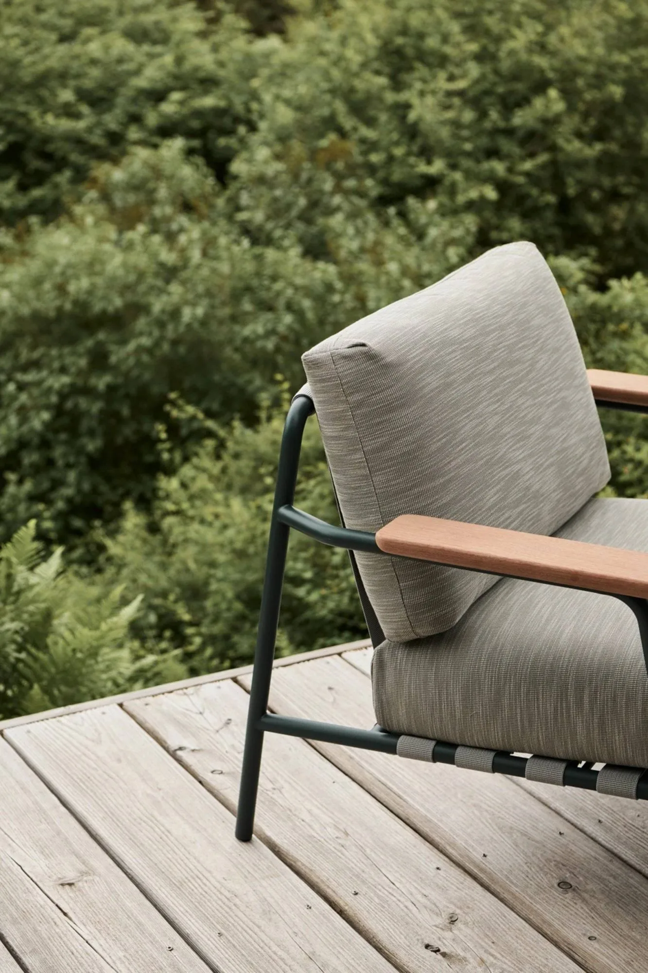 Settle Lounge Chair loungefåtölj, Ribbed Weave 2 Dark green Muuto