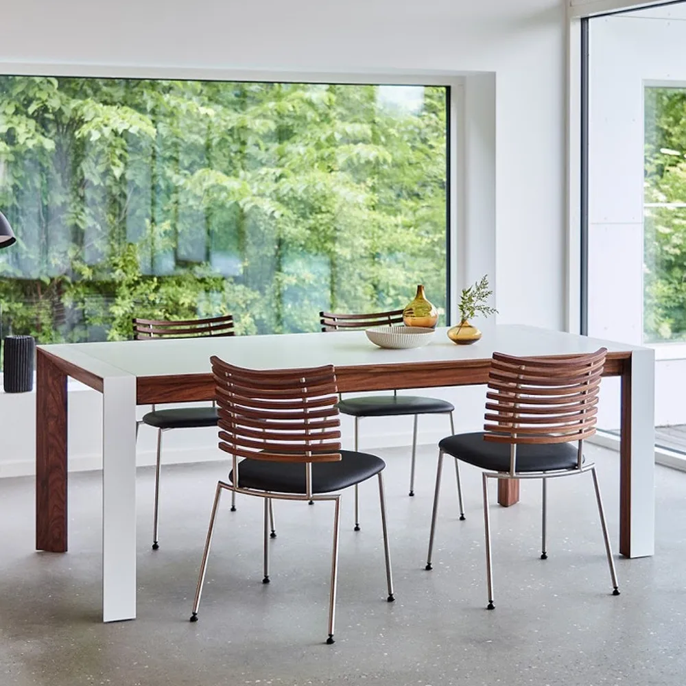 Tiger GM 4105 stol, läder select svart, rygg i svartbets ask, rostfritt stålstativ Naver Collection