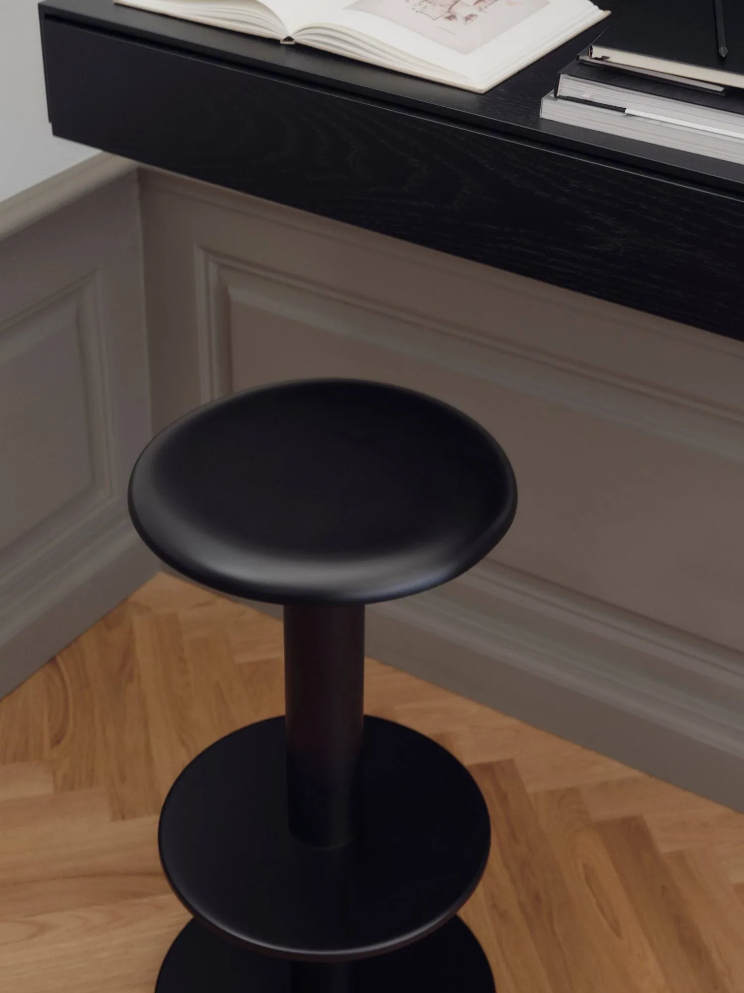 Coupe barpall, Black, 76 cm New Works