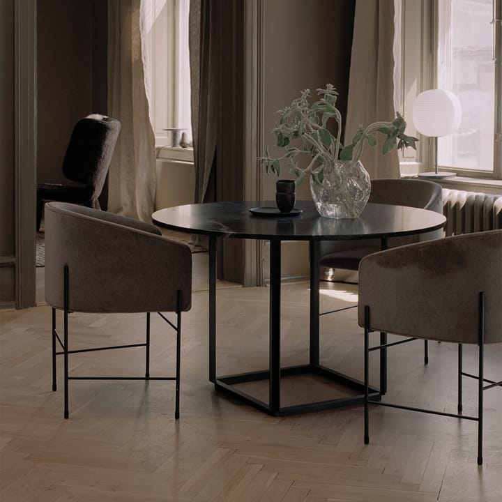 Florence matbord runt, walnut, ø120 cm, svart stativ New Works