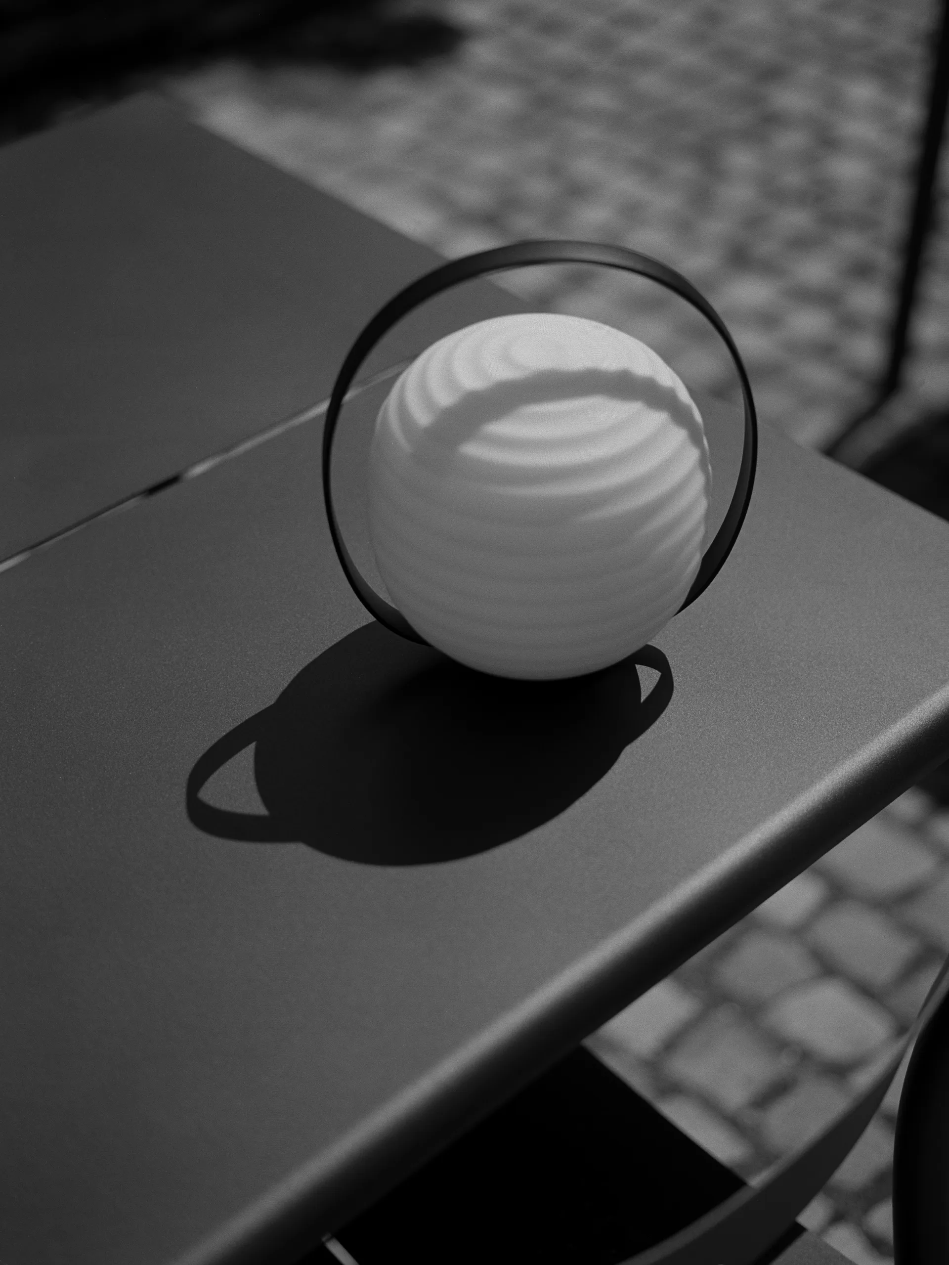 Lantern portabel bordslampa 23x18 cm, Black New Works