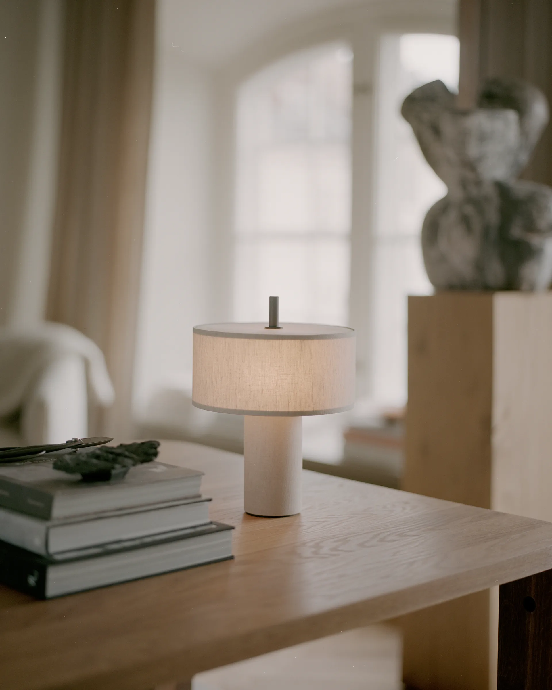 Margin portabel bordslampa, Beige New Works