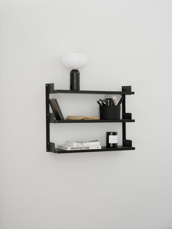 New Works Tea Shelf vägghängd hylla 46x62,5 cm, Svart ask New Works