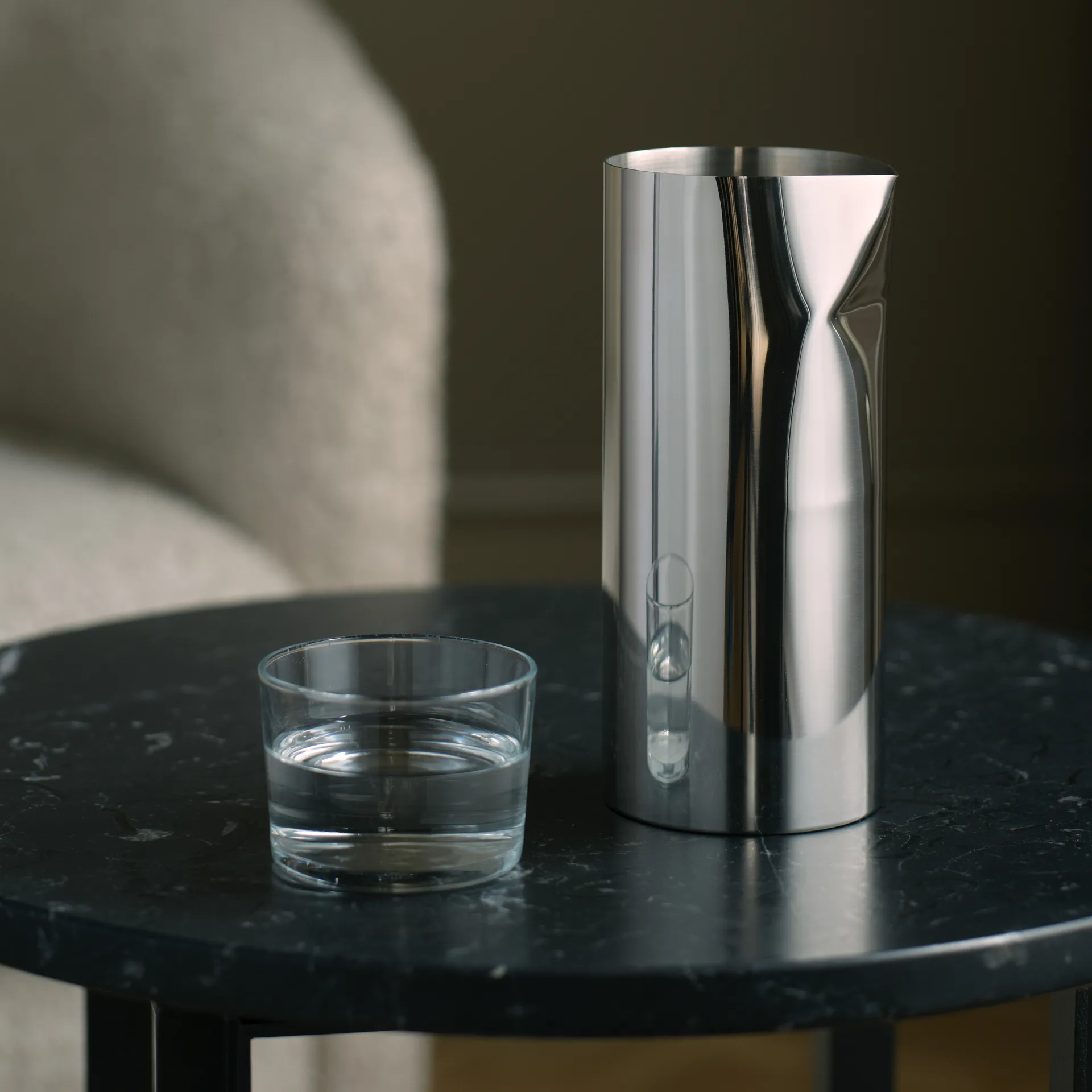 Pleat karaff, Rostfritt stål New Works