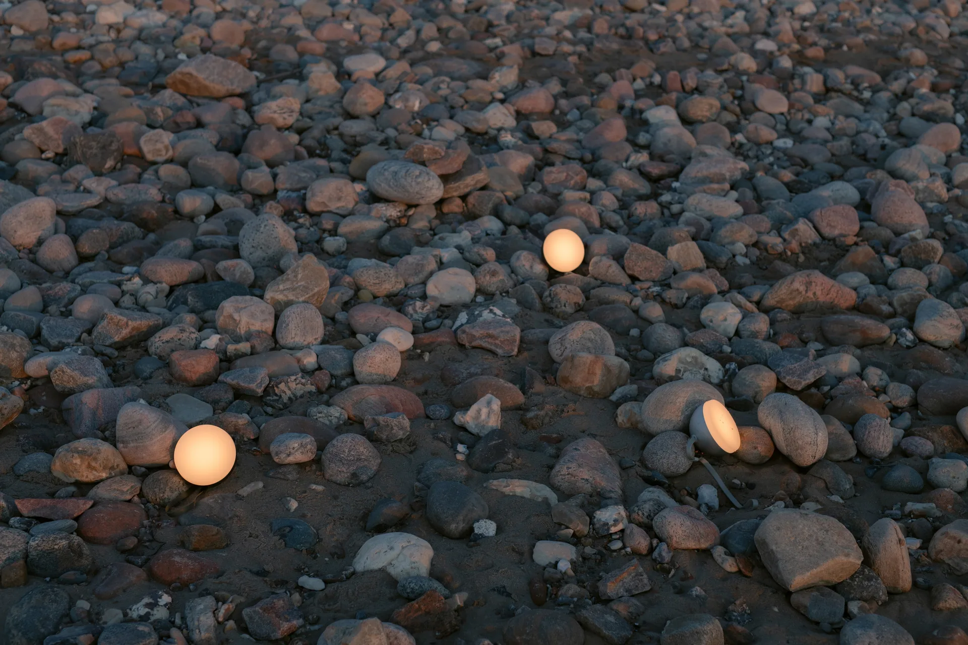 Sphere portable lampa, Warm grey New Works