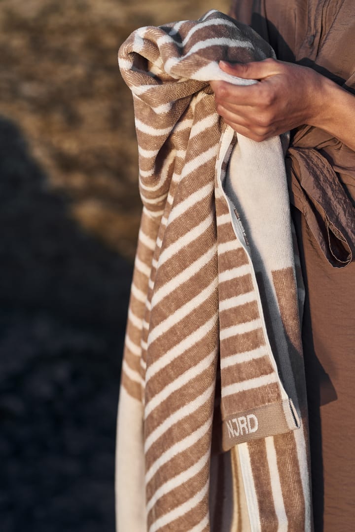 Stripes badhandduk 70x140 cm, Beige NJRD