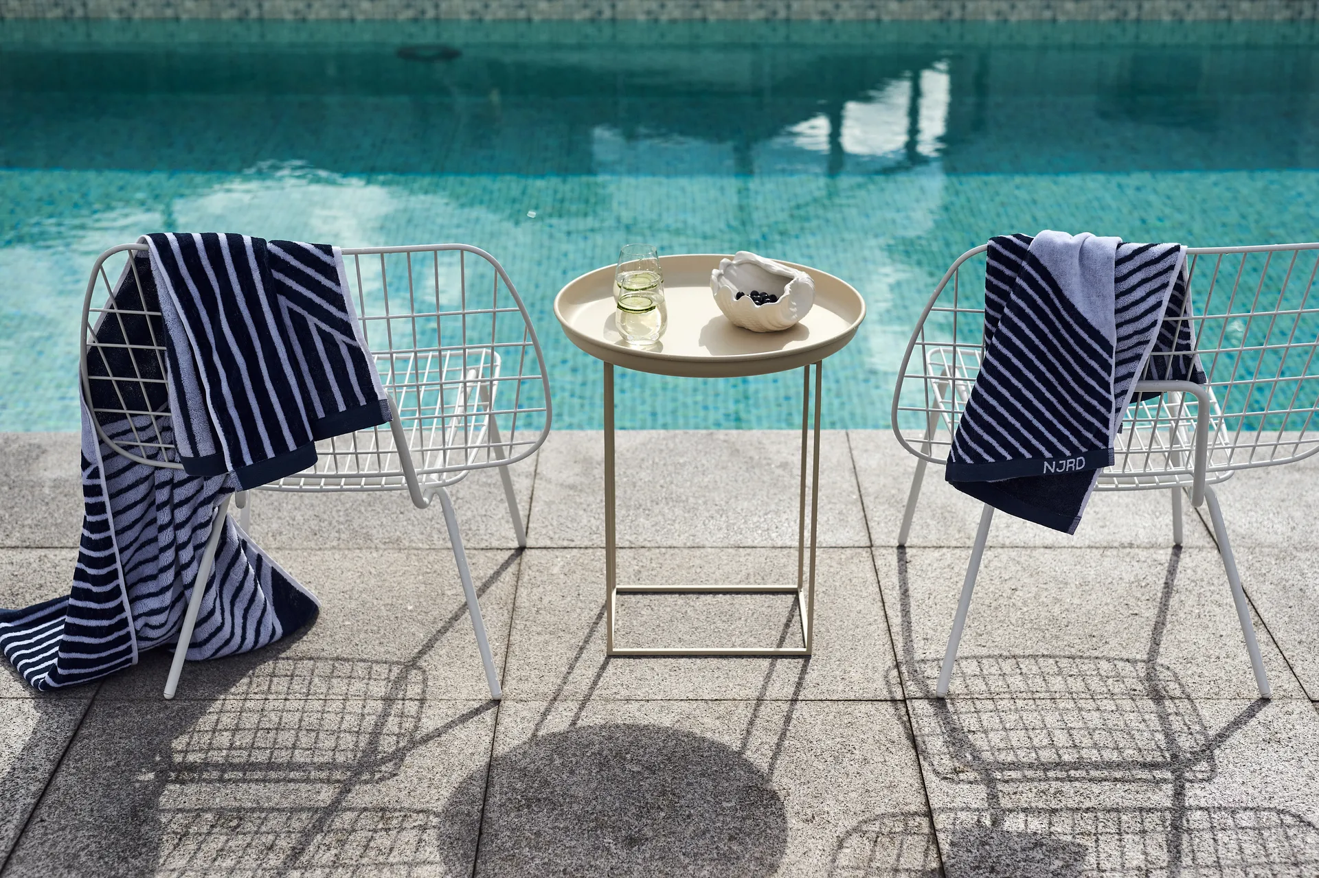 Stripes badhandduk 70x140 cm, Blå NJRD