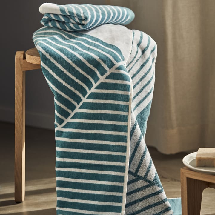 Stripes badhandduk 70x140 cm Special Edition 2022, Turkos NJRD