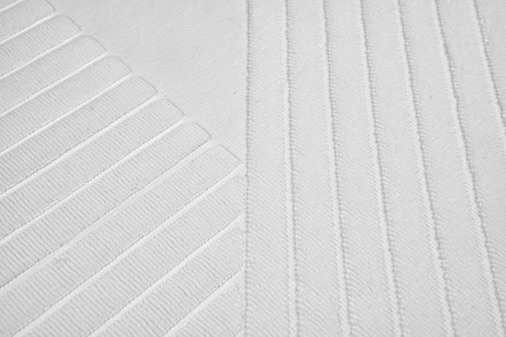 Stripes badrumsmatta 50x90 cm, Vit NJRD