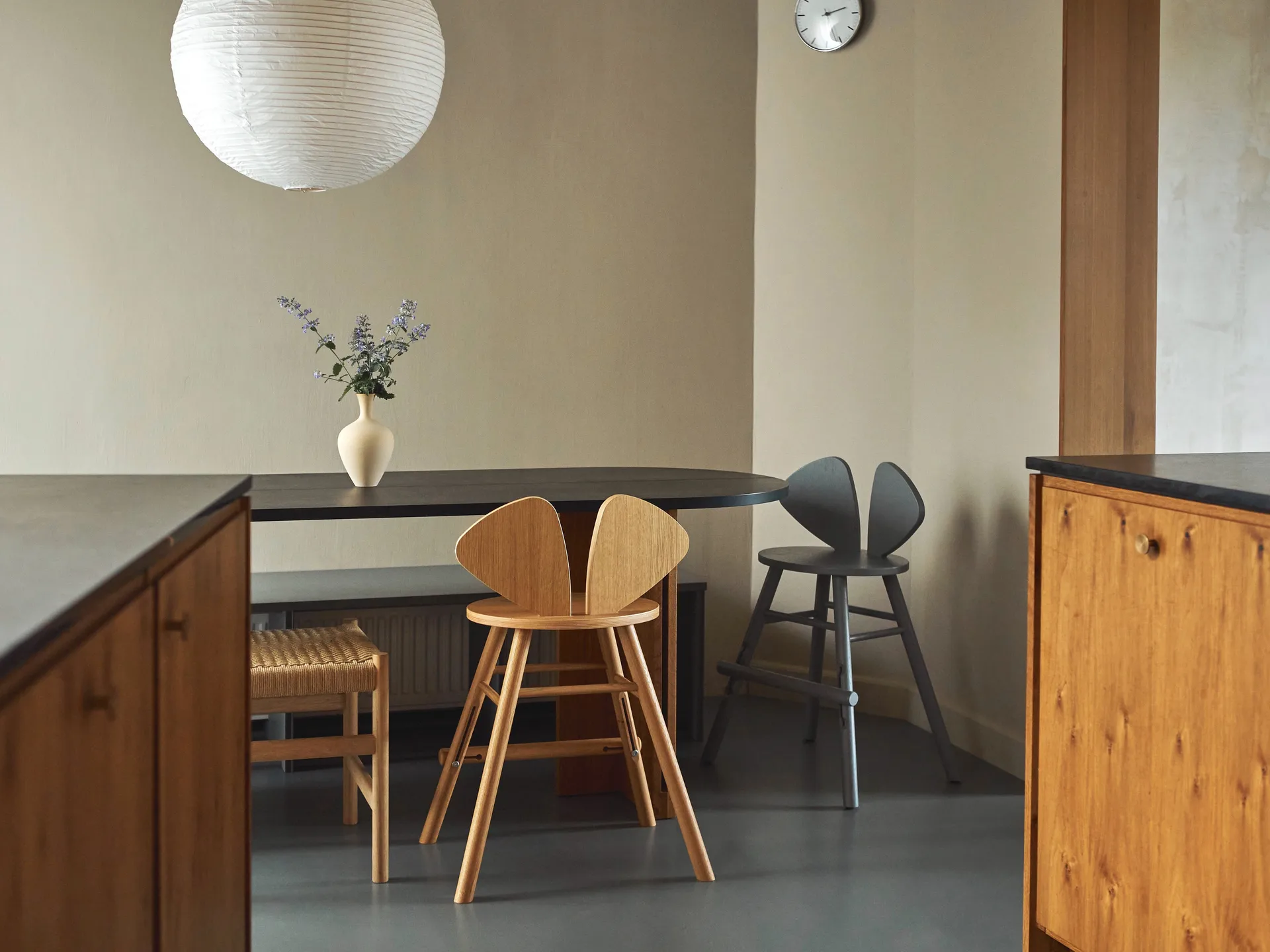 Mouse Chair Junior stol, Ek Nofred