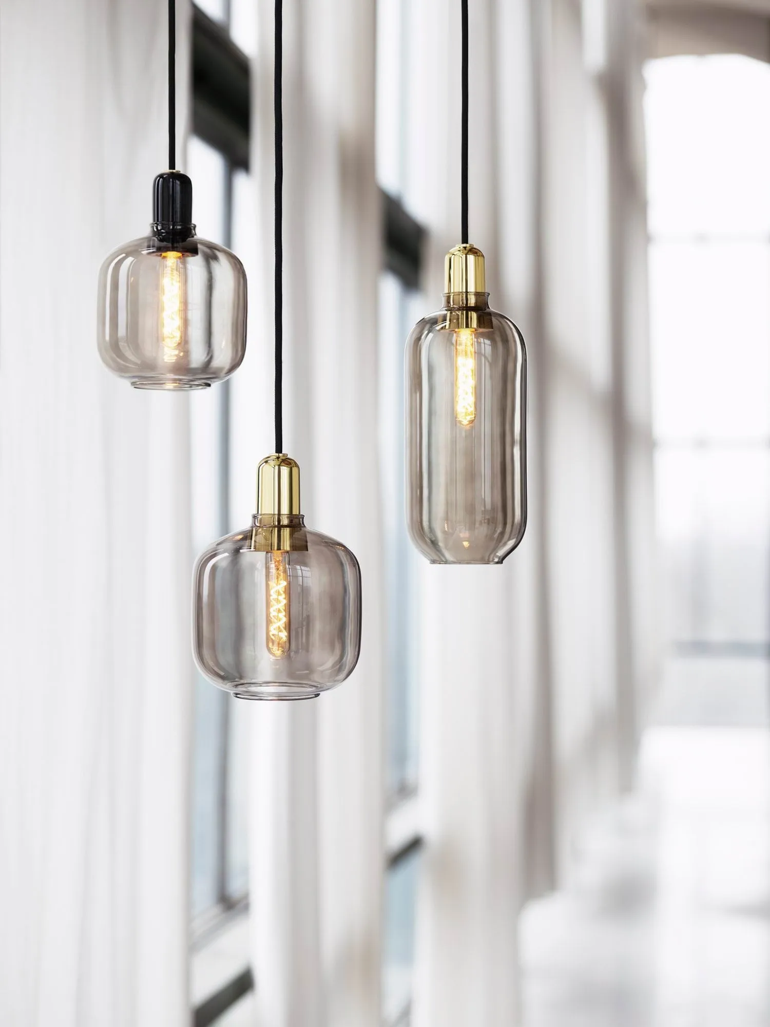 Amp lampa liten, Smoke-mässing Normann Copenhagen