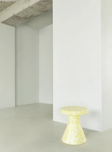 Bit Cone rund pall - Gul, Ø36x42 cm - Normann Copenhagen
