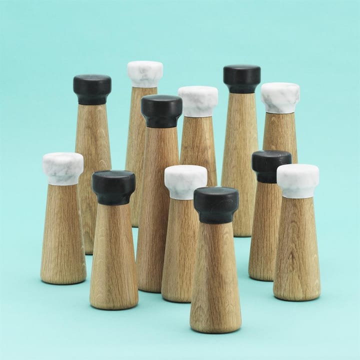 Craft pepparkvarn ek-svart marmor, liten Normann Copenhagen