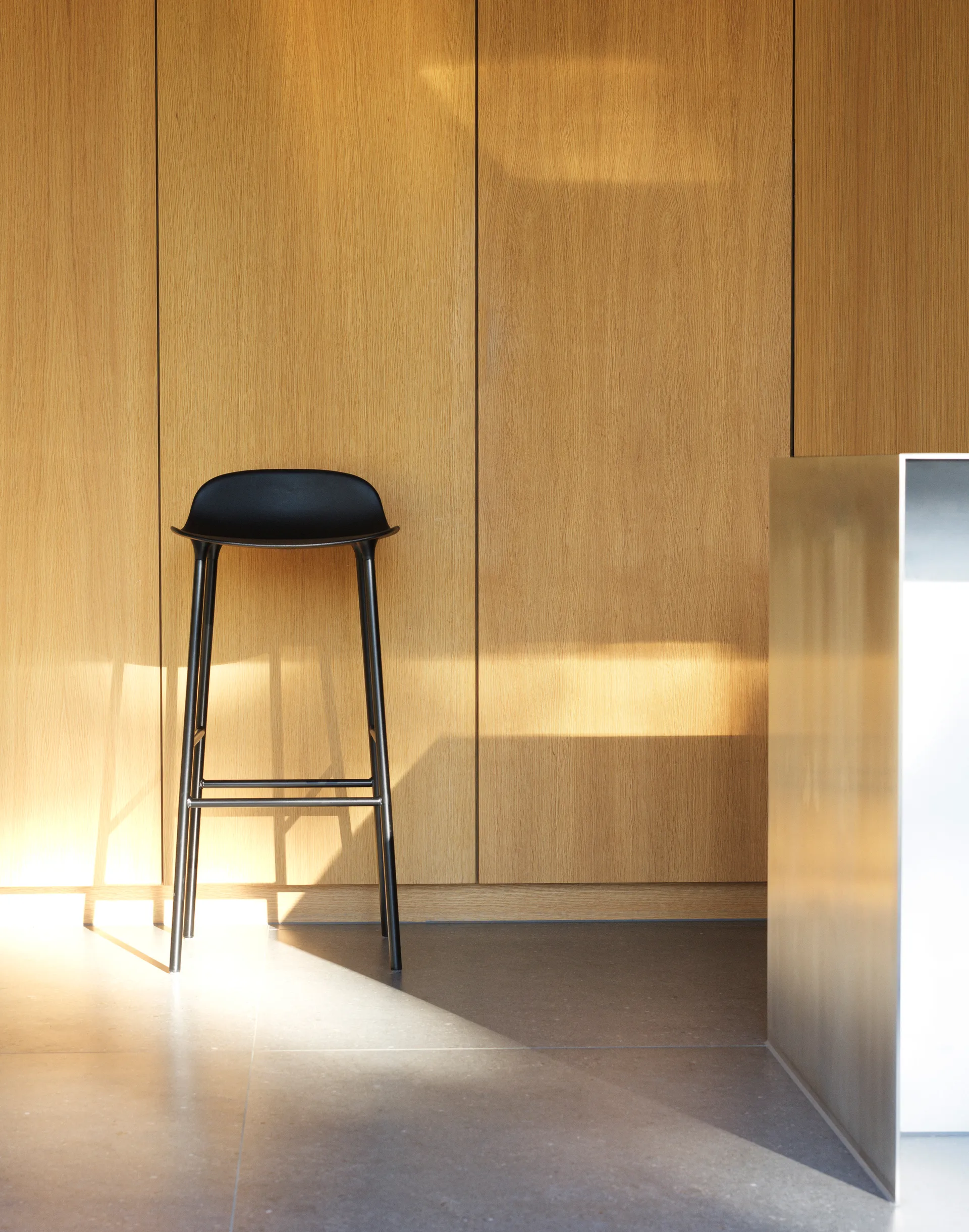 Form Chair barstol metallben, Svart, 2-pack Normann Copenhagen