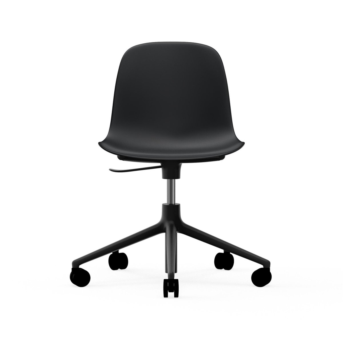 Normann Copenhagen Form kontorsstol svart, svart aluminium, hjul