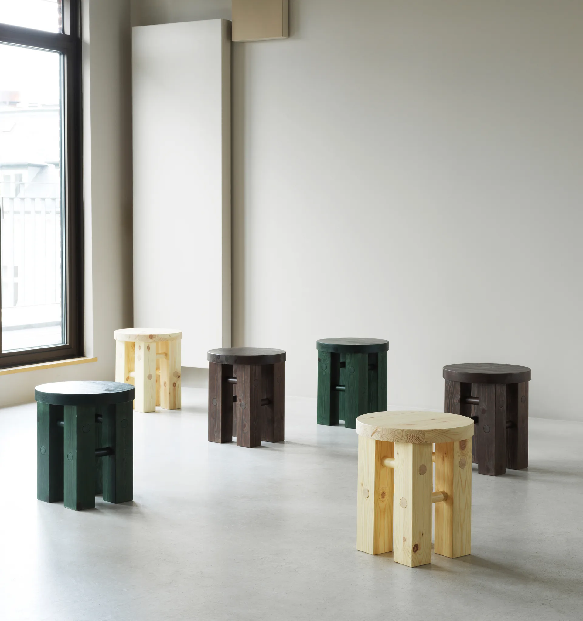 Fyr rund pall 45 cm, Pine, Ø40x45 cm Normann Copenhagen