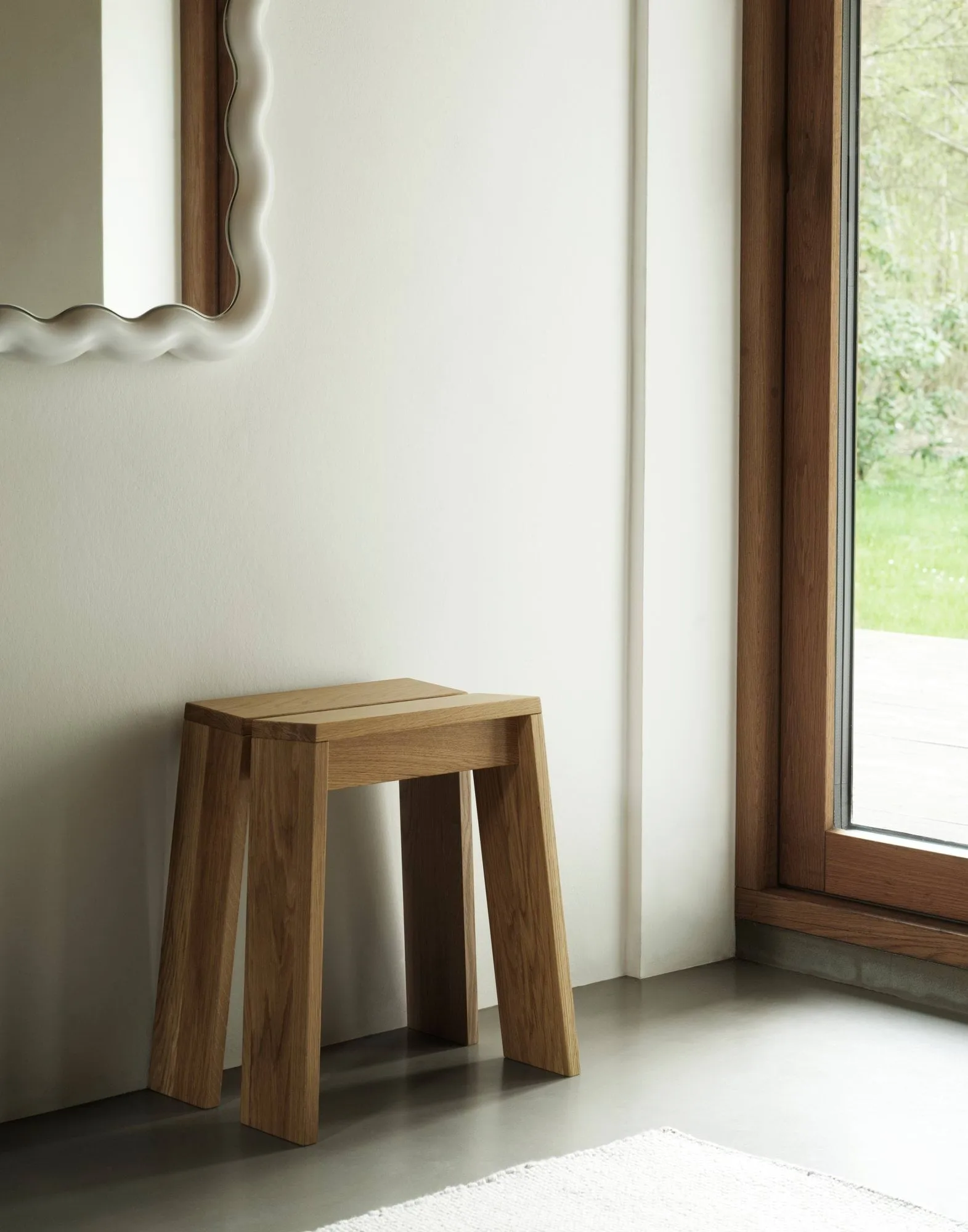 Let pall, Oak Normann Copenhagen