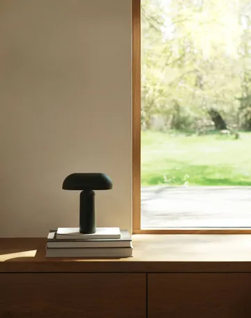 Porta bordslampa - Dark green - Normann Copenhagen