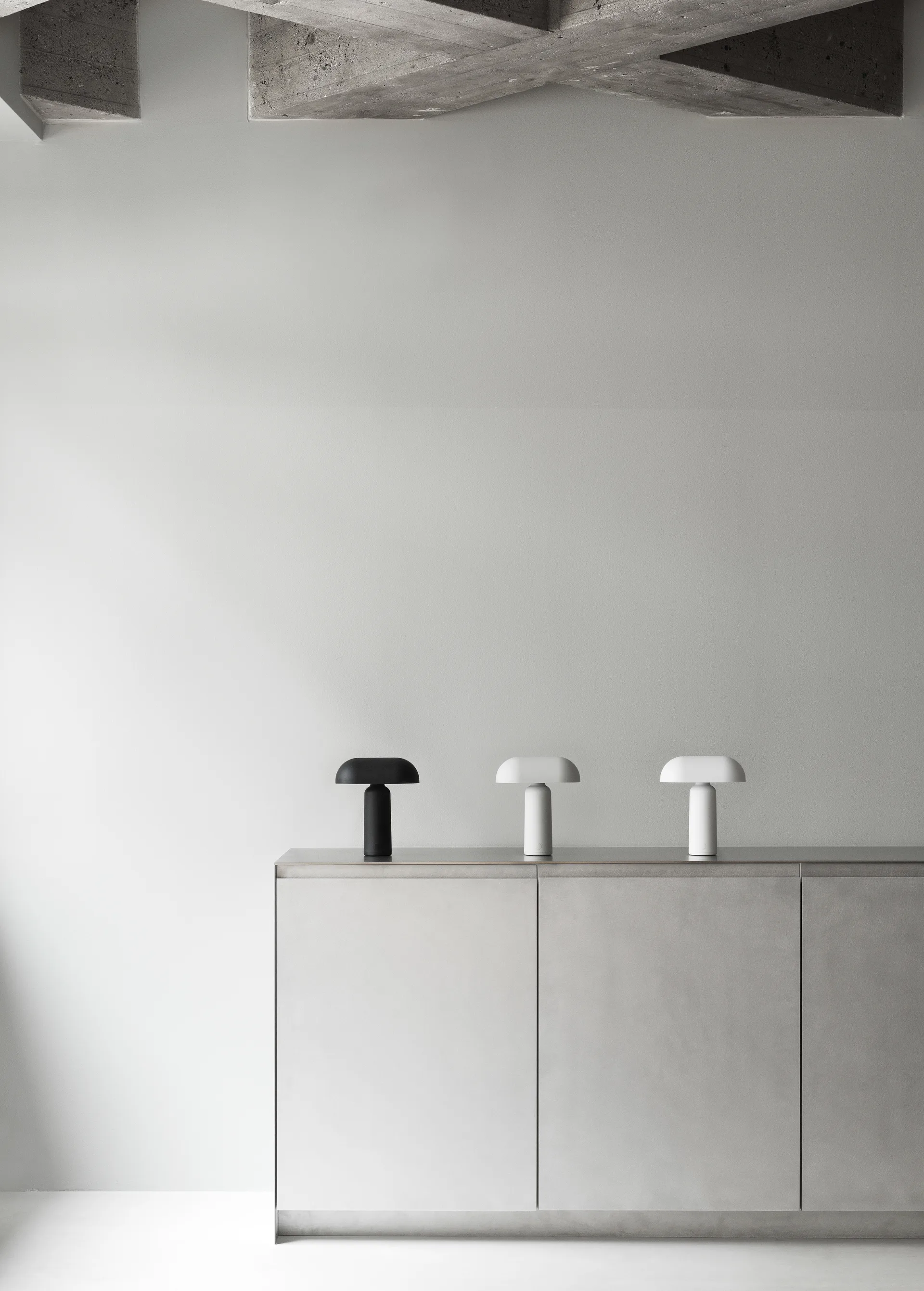Porta portabel bordslampa, Grå Normann Copenhagen