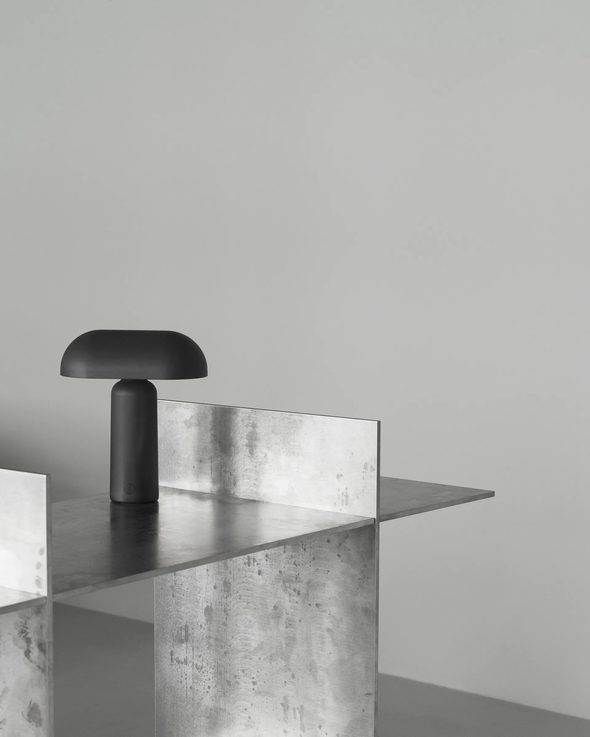 Porta portabel bordslampa, Svart Normann Copenhagen
