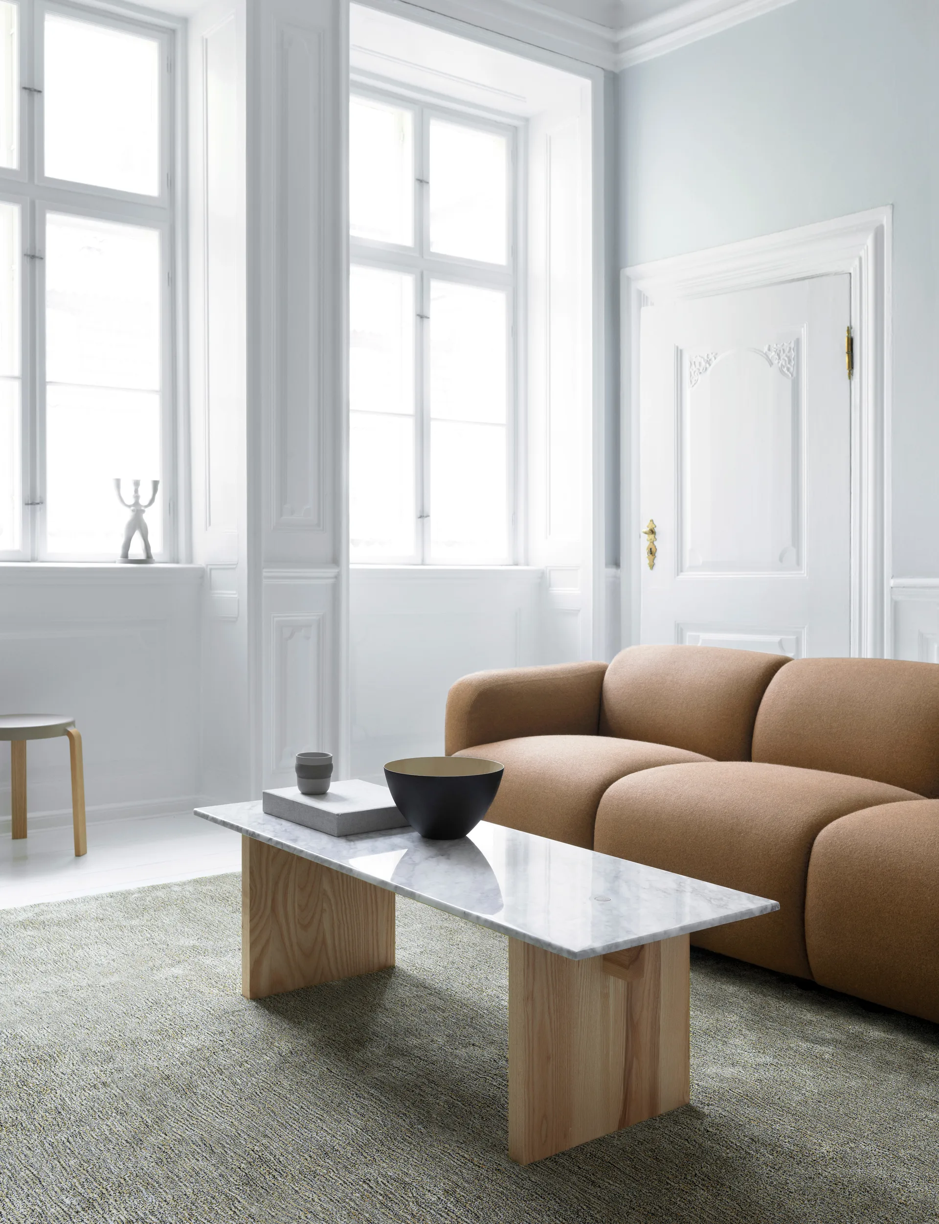 Solid Table soffbord 130x38,5x40 cm, White Normann Copenhagen