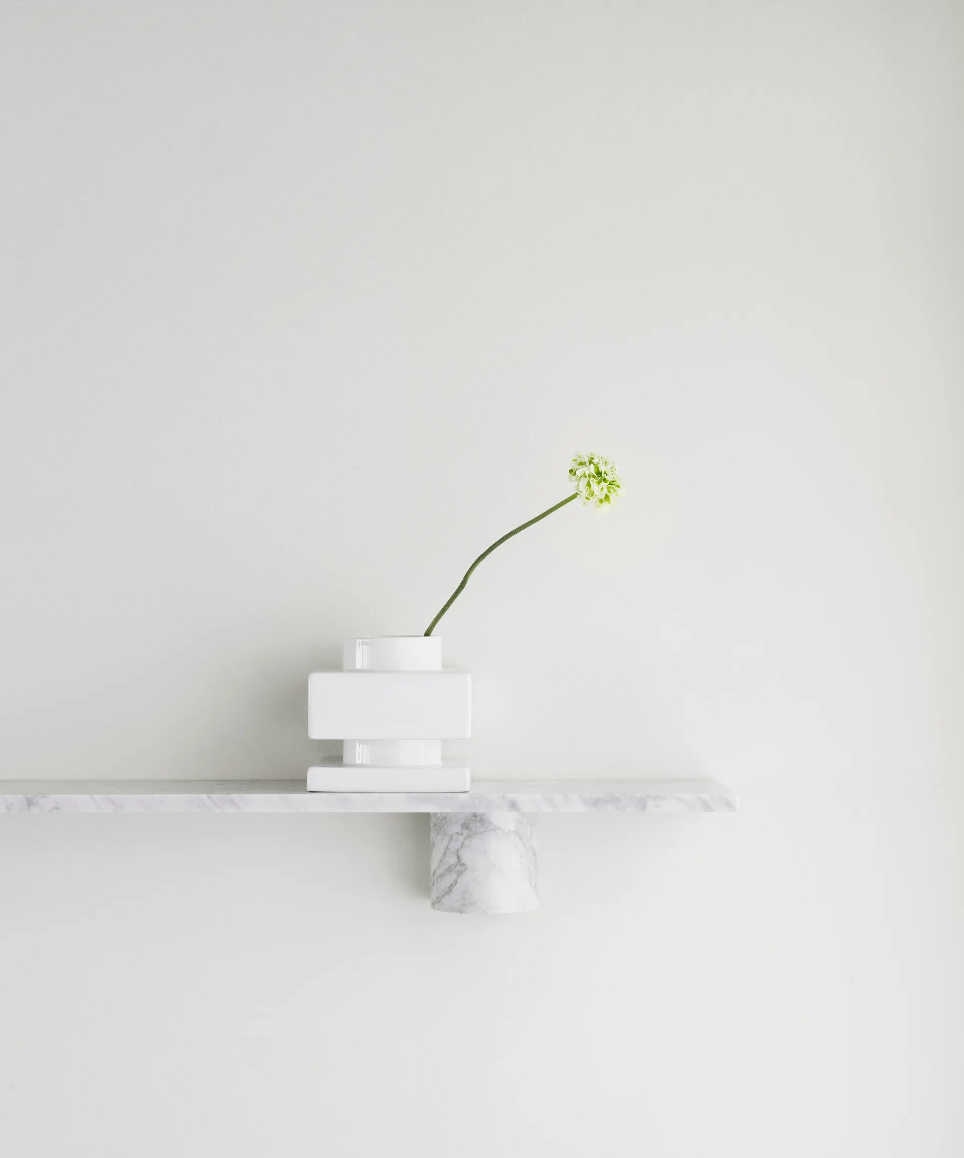 Sten Shelf hylla 120 cm, White marble Normann Copenhagen